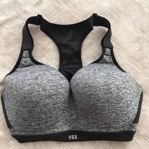 VS high impact gray sports bra 32DD